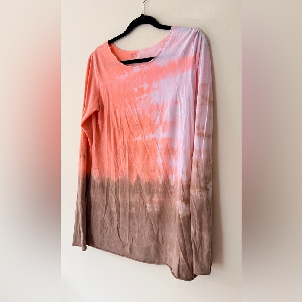 Hard Tail Tie-Dye Long Sleeve Top - Coral and Brown​​‎